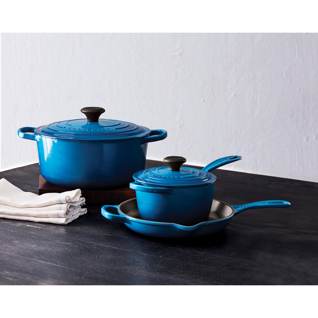 Le Creuset Enameled Cast Iron Oval Dutch Oven with Lid